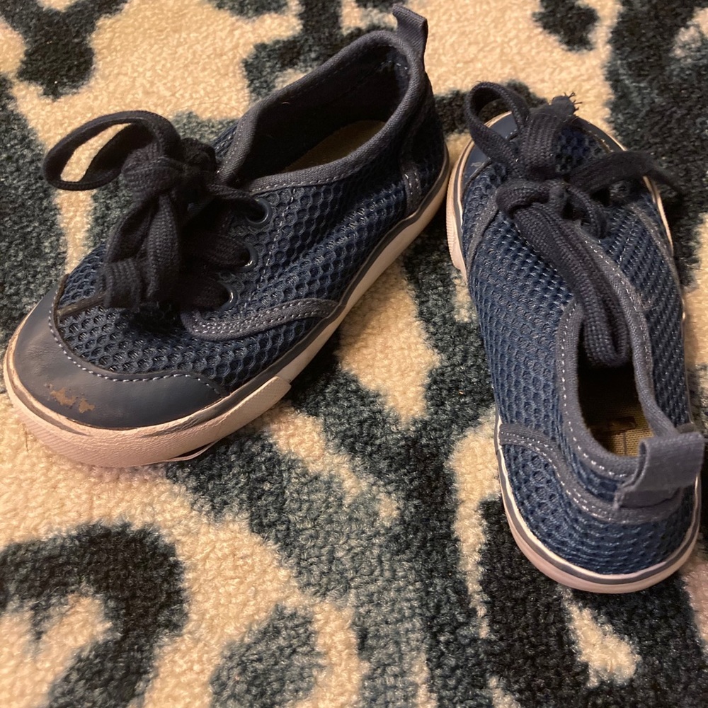 Gap little kids navy sneakers